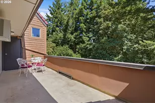 70 Oswego Summit, Lake Oswego, OR 97035 - Photo 8