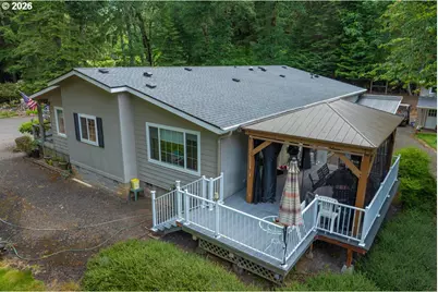 273 Golden Dr, Scottsburg, OR 97473 - Photo 2