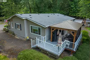 273 Golden Dr, Scottsburg, OR 97473 - Photo 2
