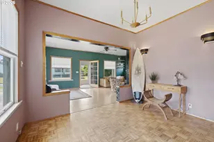 1902 6th St, Tillamook, OR 97141 - Photo 14
