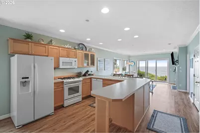 1113 N Highway 101 #1, Depoe Bay, OR 97341 - Photo 10