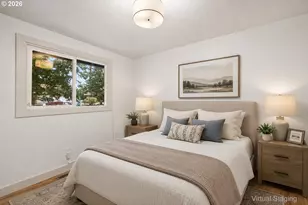 18655 SE Yamhill Cir, Portland, OR 97233 - Photo 12