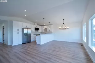 120 Crescent St, Oceanside, OR 97134 - Photo 12