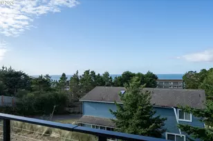 120 Crescent St, Oceanside, OR 97134 - Photo 18