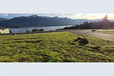 147 NE Bruce Hts, Stevenson, WA 98648 - Photo 1