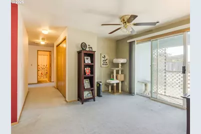 9319 NE 136th Ave, Vancouver, WA 98682 - Photo 8