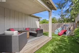 1343 NE Sunrise Ln, Hillsboro, OR 97124 - Photo 32