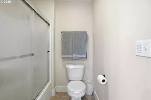 1343 NE Sunrise Ln, Hillsboro, OR 97124 - Photo 20