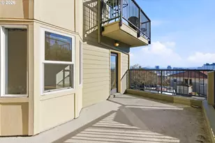 325 NW Uptown Terrace, Portland, OR 97210 - Photo 40