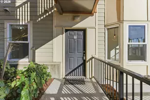 325 NW Uptown Terrace, Portland, OR 97210 - Photo 46