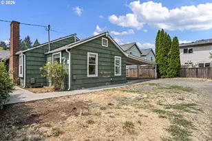335 Kourt Dr, Eugene, OR 97404 - Photo 2