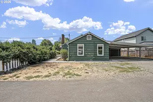 335 Kourt Dr, Eugene, OR 97404 - Photo 24