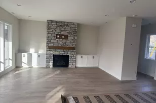 1690 16th St, West Linn, OR 97068 - Photo 2