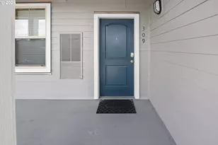 1000 N Holladay Dr, Seaside, OR 97138 - Photo 4