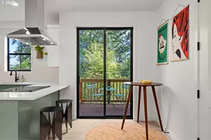 3797 SW Iowa St, Portland, OR 97221 - Photo 8