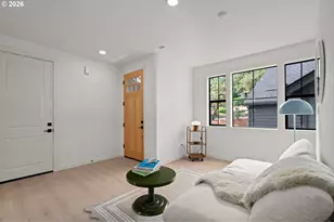 3797 SW Iowa St, Portland, OR 97221 - Photo 14