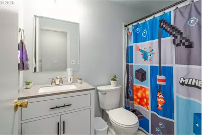 1318 SE Beaver Creek Ln, Troutdale, OR 97060 - Photo 12