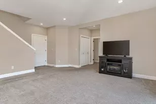 2805 York St, West Linn, OR 97068 - Photo 32