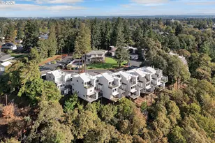 7545 N Edgewater Ave, Portland, OR 97203 - Photo 34