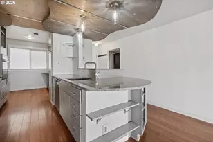 7545 N Edgewater Ave, Portland, OR 97203 - Photo 12