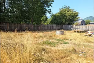 47696 W 1st St, Oakridge, OR 97463 - Photo 20