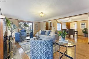 7126 N Ivanhoe St, Portland, OR 97203 - Photo 6