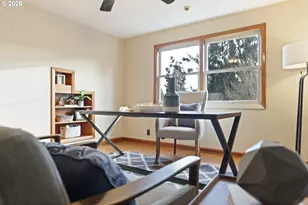 7126 N Ivanhoe St, Portland, OR 97203 - Photo 24