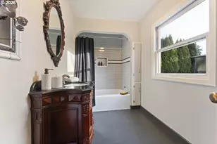 7126 N Ivanhoe St, Portland, OR 97203 - Photo 18