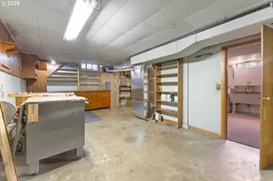 7126 N Ivanhoe St, Portland, OR 97203 - Photo 38