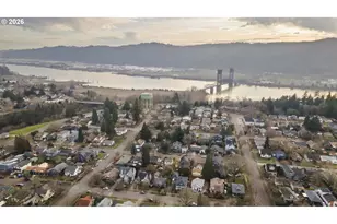 7126 N Ivanhoe St, Portland, OR 97203 - Photo 46