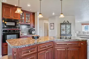 409 Cunningham Rd, Kelso, WA 98626 - Photo 10