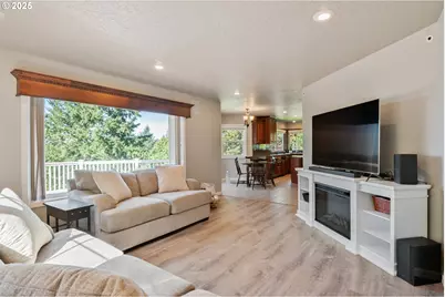 409 Cunningham Rd, Kelso, WA 98626 - Photo 12