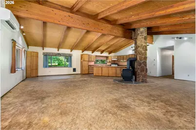 586 NW Loop Rd, White Salmon, WA 98672 - Photo 20