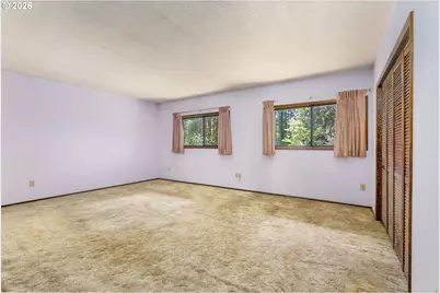 586 NW Loop Rd, White Salmon, WA 98672 - Photo 24