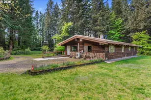 586 NW Loop Rd, White Salmon, WA 98672 - Photo 4