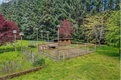586 NW Loop Rd, White Salmon, WA 98672 - Photo 42