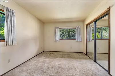 586 NW Loop Rd, White Salmon, WA 98672 - Photo 26