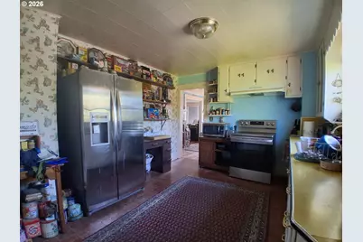 1289 SE Main St, Roseburg, OR 97470 - Photo 10
