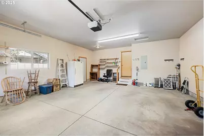 16676 McClintock Pl, La Pine, OR 97739 - Photo 28