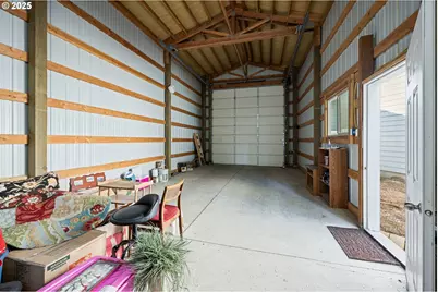 16676 McClintock Pl, La Pine, OR 97739 - Photo 32