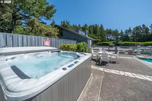 4175 N Hwy 101, Depoe Bay, OR 97341 - Photo 34