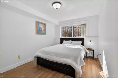 820 NE 168th Pl, Portland, OR 97230 - Photo 34