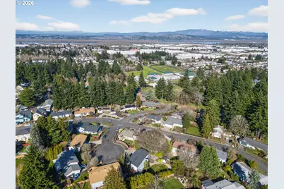 820 NE 168th Pl, Portland, OR 97230 - Photo 46