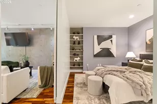 245 SW Meade St, Portland, OR 97201 - Photo 22