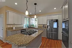 13922 NW Stonebridge Dr, Portland, OR 97229 - Photo 10