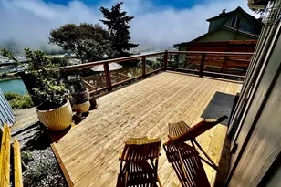 236 Fountain Ct, Brookings, OR 97415 - Photo 14