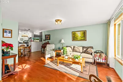 28779 Jager Ln, Junction City, OR 97448 - Photo 6