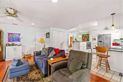 28779 Jager Ln, Junction City, OR 97448 - Photo 14