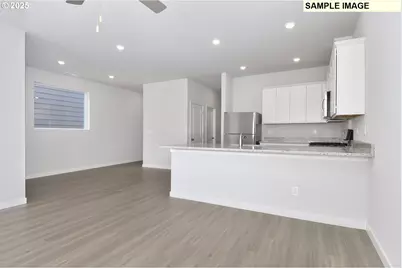 1255 Parkside Ave, Woodburn, OR 97071 - Photo 4