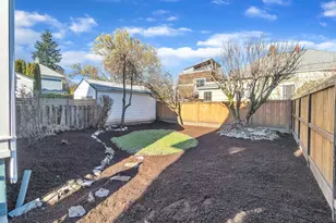 1527 SE Clinton St, Portland, OR 97202 - Photo 8